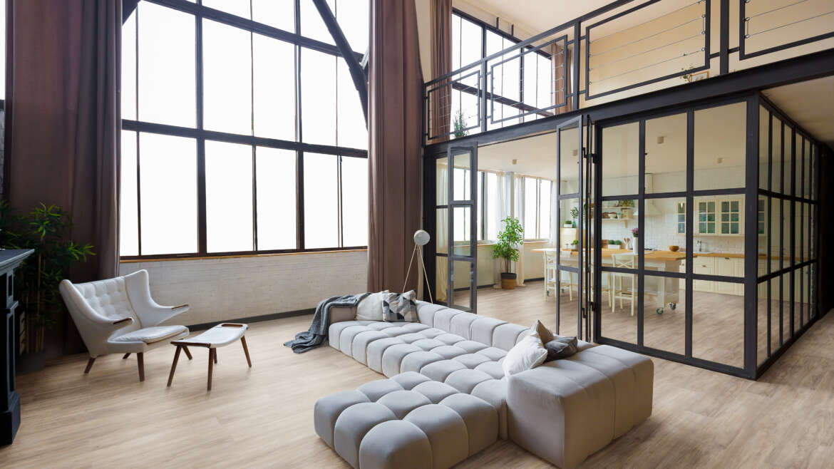Piso Vinílico ou Piso Laminado: Qual é o Melhor para o Seu Projeto?