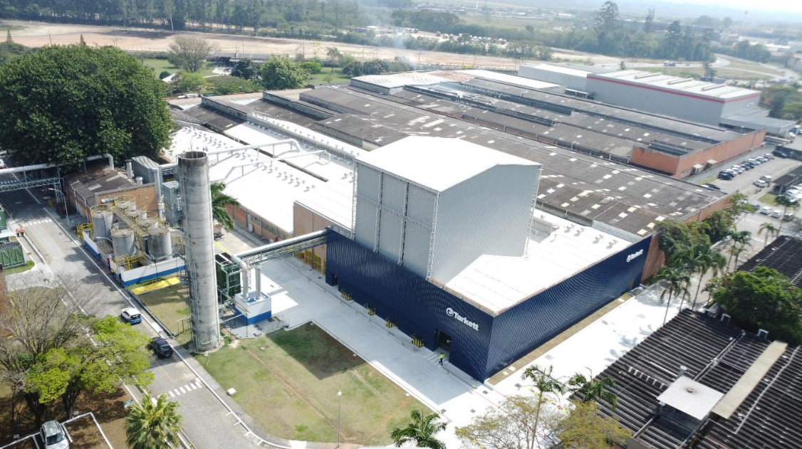 Tarkett expande produção nacional com fabricação de pisos vinílicos clicados SPC